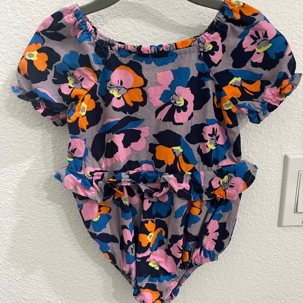 One piece baby girl outfit